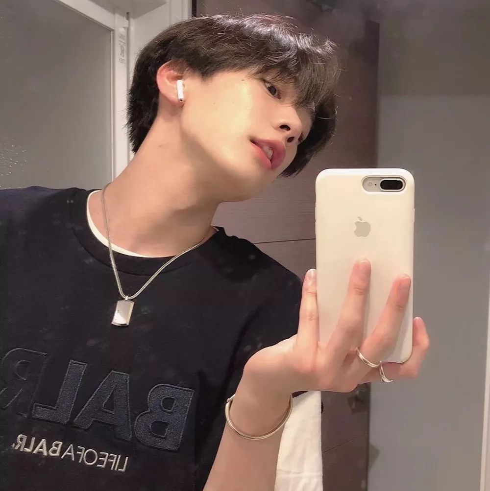 我也以为你喜欢我啊.也有那么几个瞬间,______你问他答,你停他止.