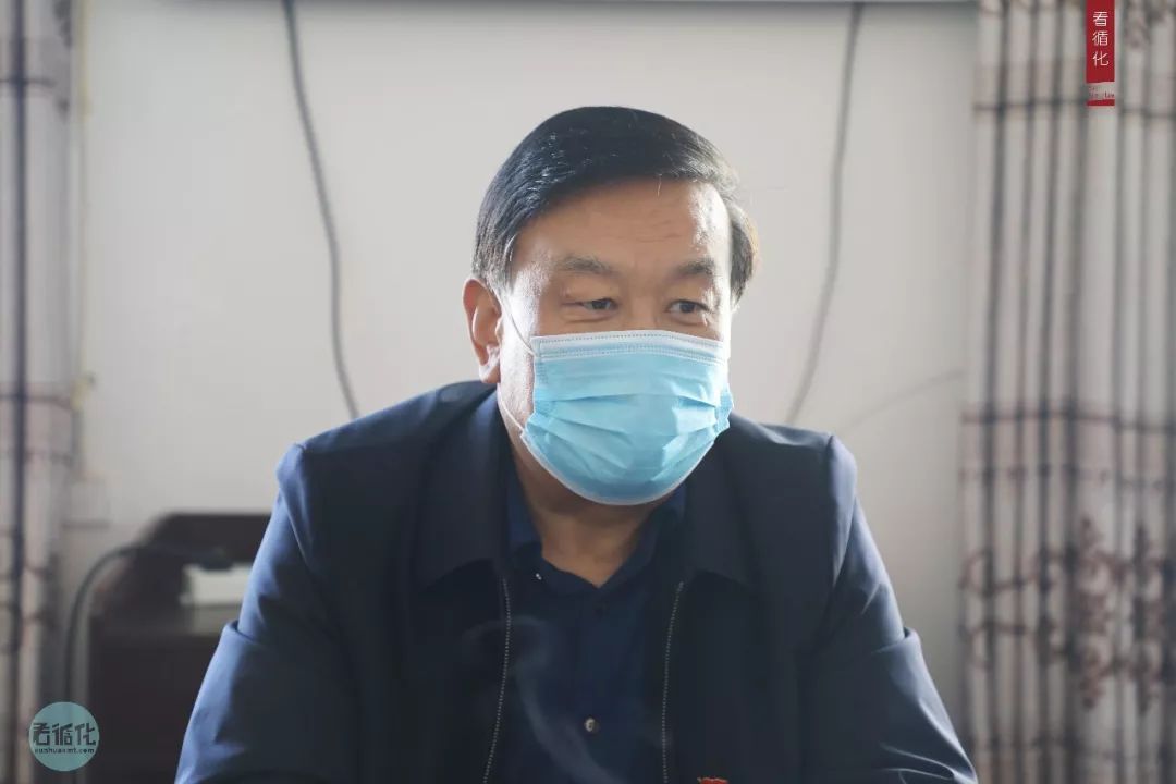 李发荣韩兴斌调研县广电新闻宣传工作