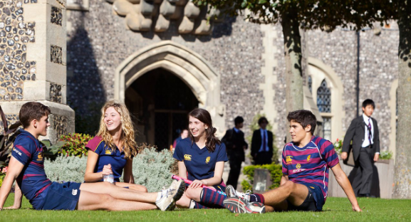 学姐的血泪史告诉你英国留学正确安排生活和学习的方法