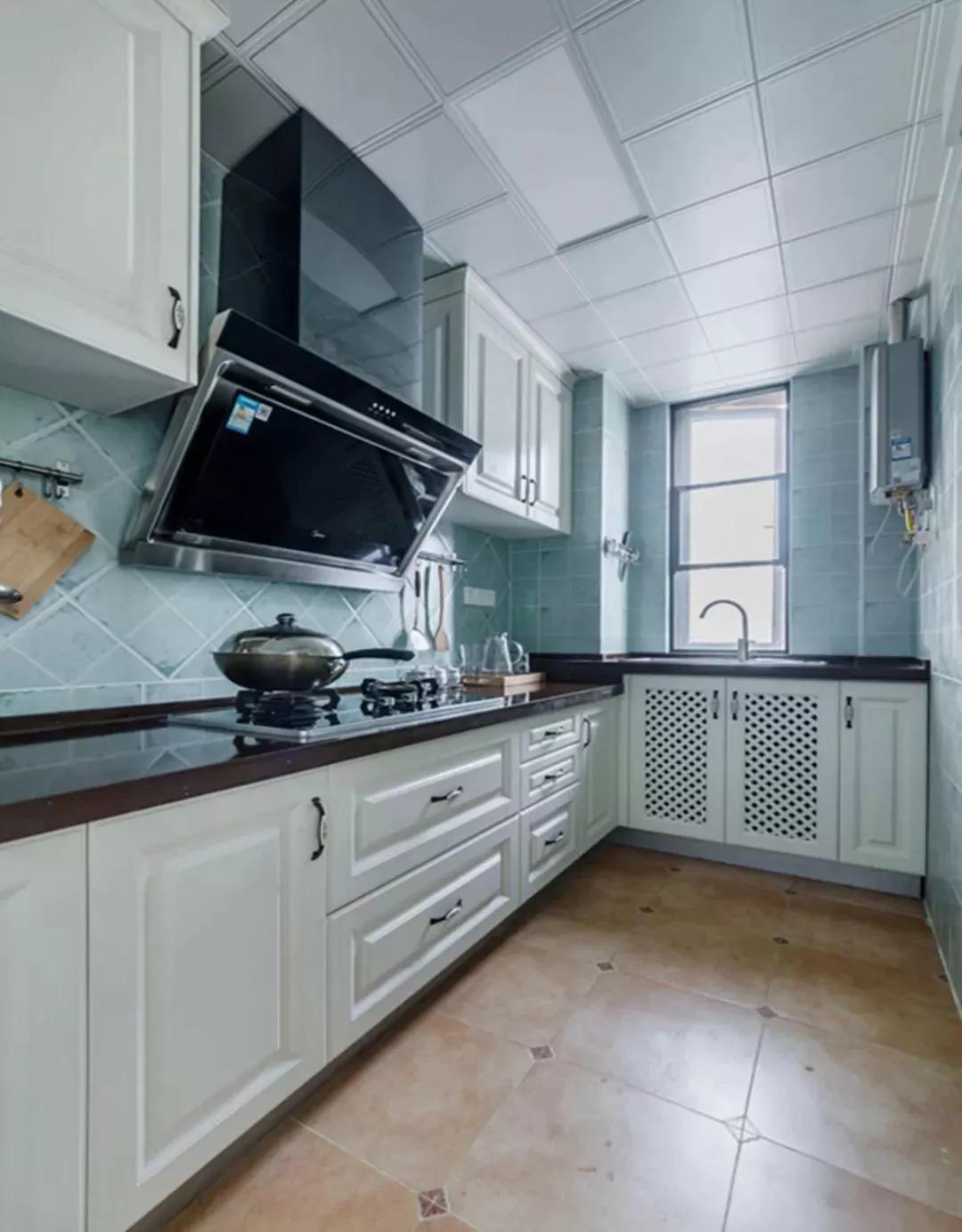 为厨房挑选合适的橱柜门让厨房颜值提升真好看