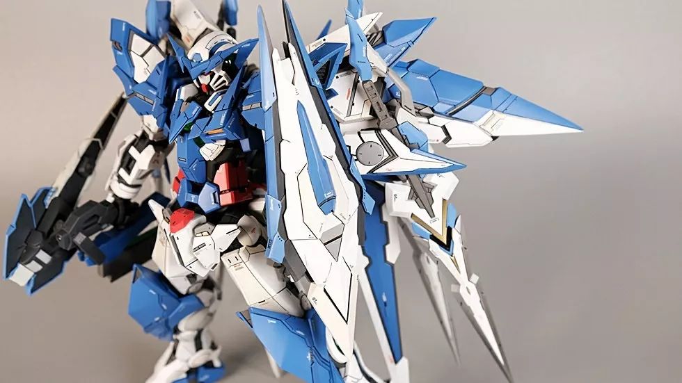 经典红白蓝,上惊异能天使改件涂装完成就是爆帅!