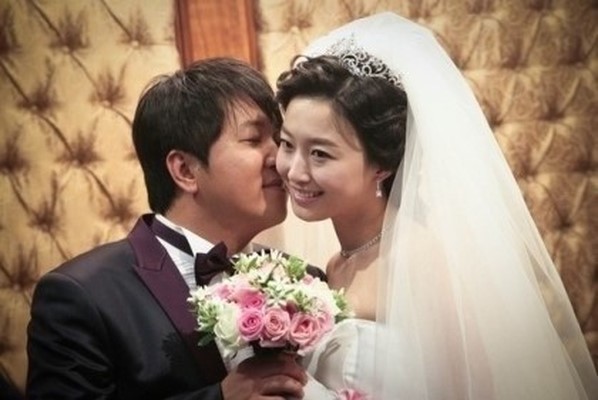 郑亨敦其貌不扬却娶了女神曾患焦虑症退圈与权志龙竟是荧幕情侣