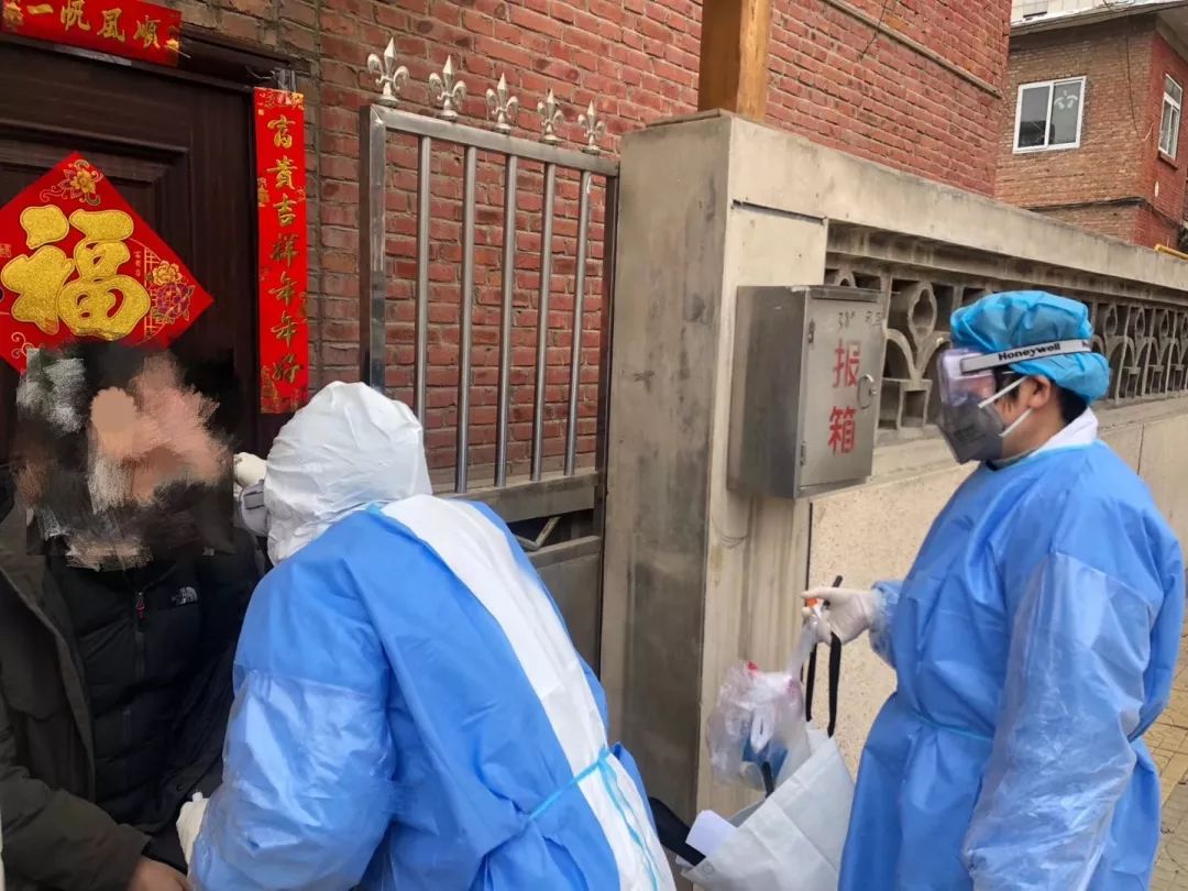 涓滴入海 同心战疫——抗击新冠病毒战役中的"海之子"