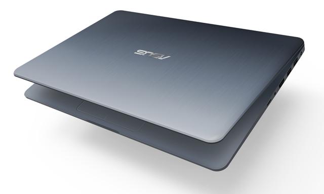 当然这次我们的主角华硕e406也是一台实力不容小觑的强劲轻薄本,对比