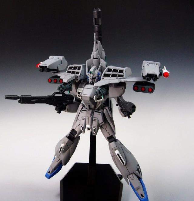 可变形空中霸主c1型高达