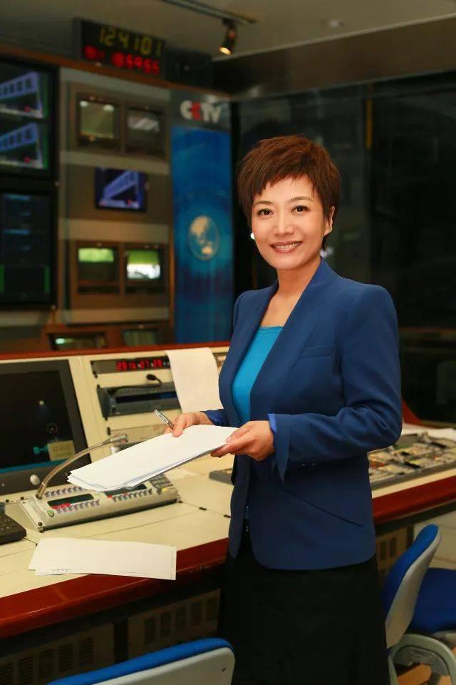 央视主播贺红梅