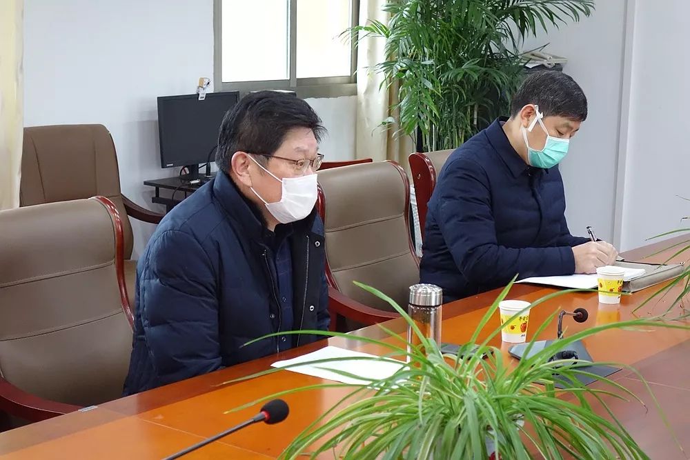 市纪委监委第十二派驻纪检监察组组长张建强督查指导我校疫情防控工作