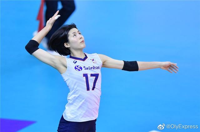 1996年出生的李在英,身高1米79,司职主攻.