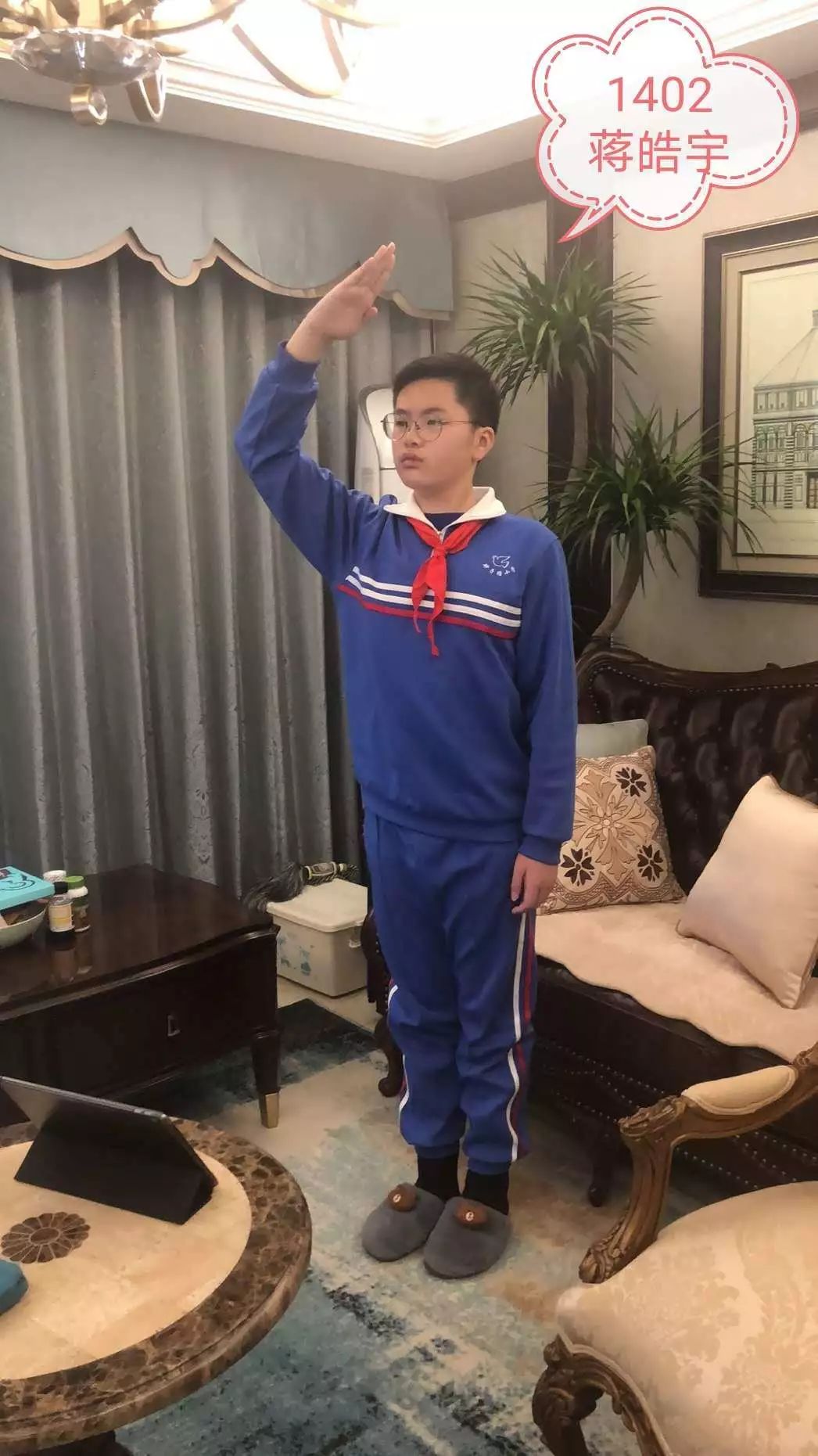 第596期特别的典礼凝聚特别的情感砂子塘小学举行2020年春季我是接班