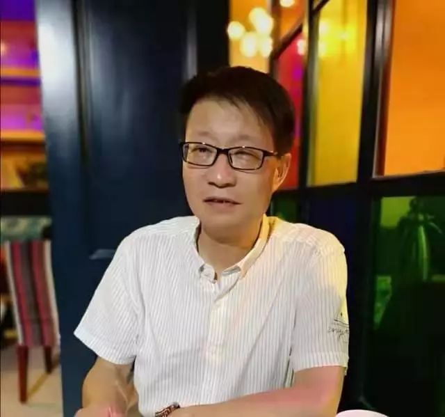 《新世纪新诗典》作品展:诗人张成虎