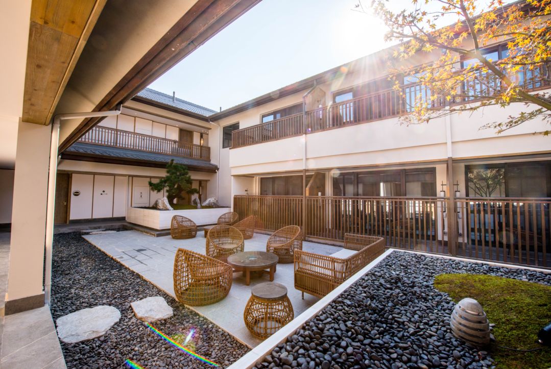 待疫情消散时,希望拈花湾里的美好禅意,疗愈你们疲惫的身心,和你牵挂