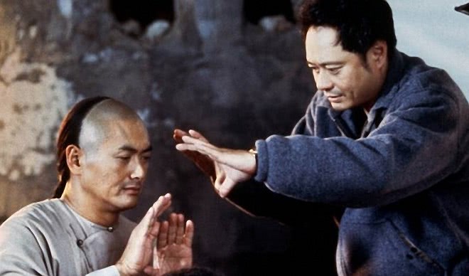 曾受周润发尊敬的替身演员,妻子是选秀季军,如今事业很旺