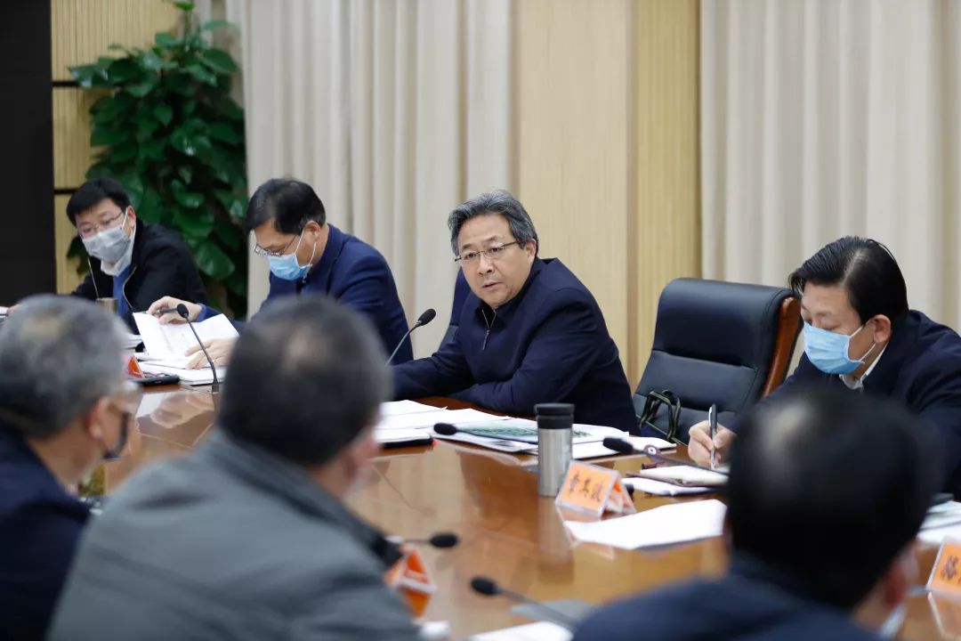 王昊:在做好疫情防控的前提下统筹推进重点工程复工和建设工作