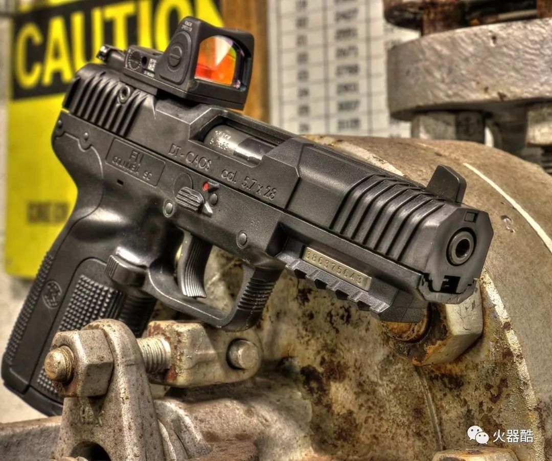 【小身板 大能量】比利时fn公司fn57和p90图集