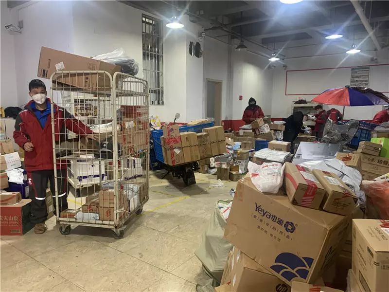 京东物流华北快递产品部（京东华北物流基地招工信息） 京东物流华北快递产物
部（京东华北物流基地招工信息）《京东物流华北快递产品部》 物流快递