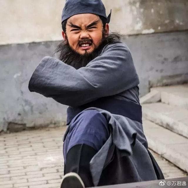 小戏骨《水浒传》则将着重刻画其中的豹子头林冲,花和尚鲁智深
