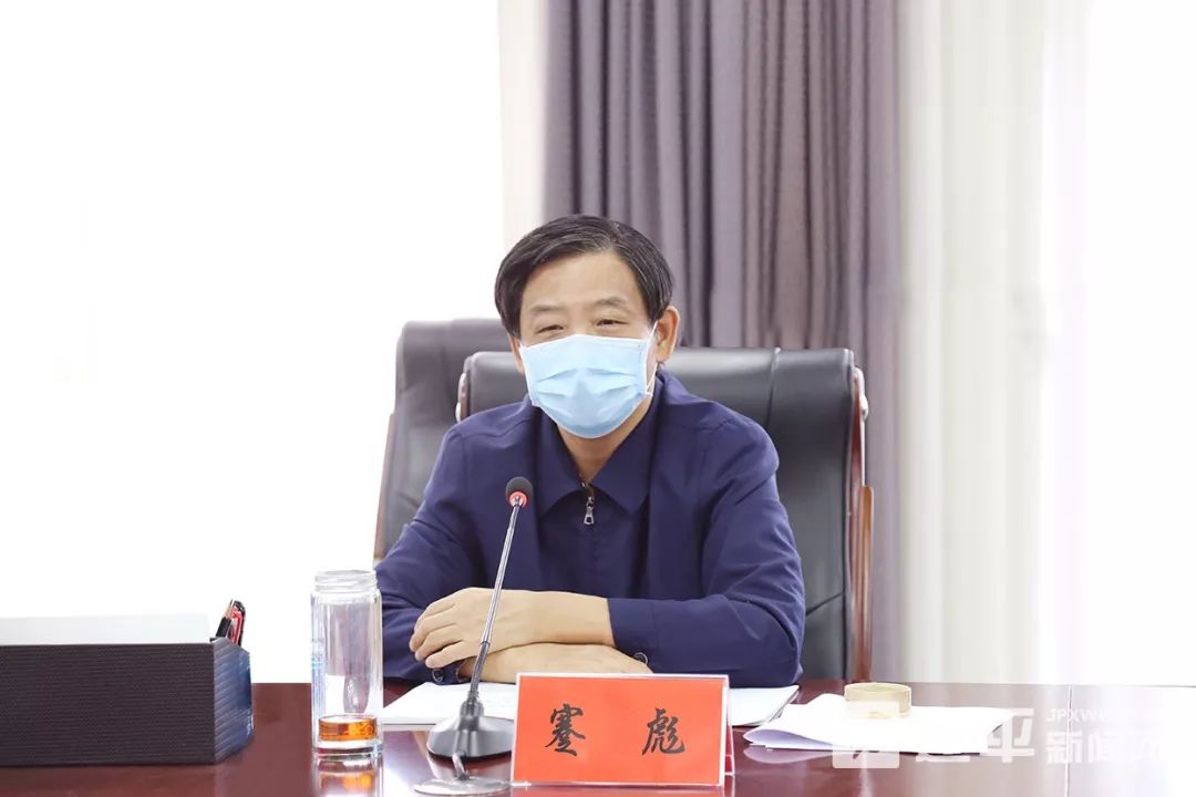 蹇彪到建平县督察检查疫情防控和企业开复工工作