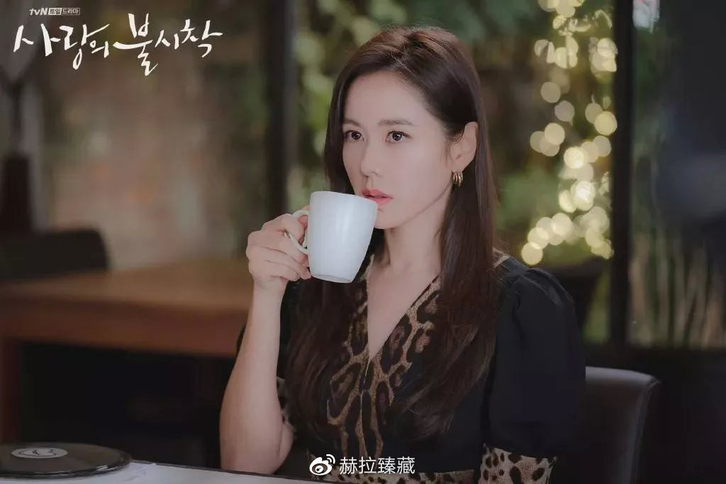 爱的迫降南韩霸道女总裁的时尚之路简直不要太好看