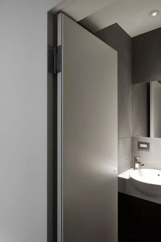 朗润设计干货丨藏在隐形门背后的第二空间,隐秘而又惊喜