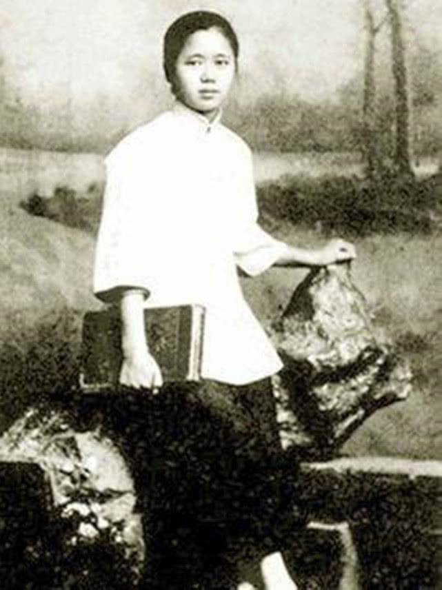 梁启超和王桂荃生了4子2女,为何却一直不承认王桂荃的地位