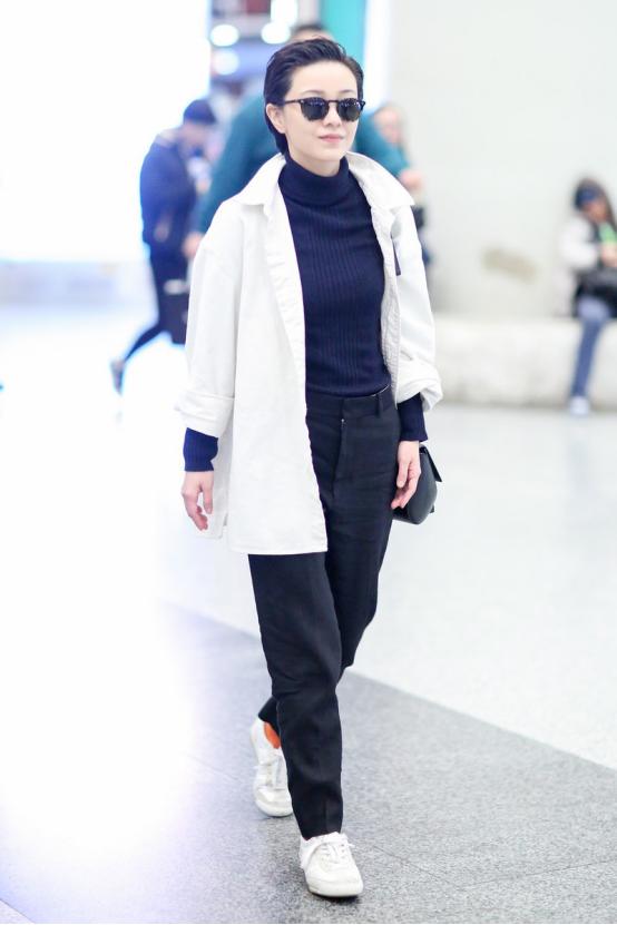 郭采洁造型够帅气,这八套造型搭配是关键,谁穿谁有范