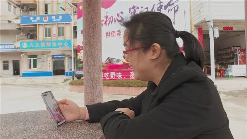 党员谢小菊用责任与担当筑起防疫堡垒