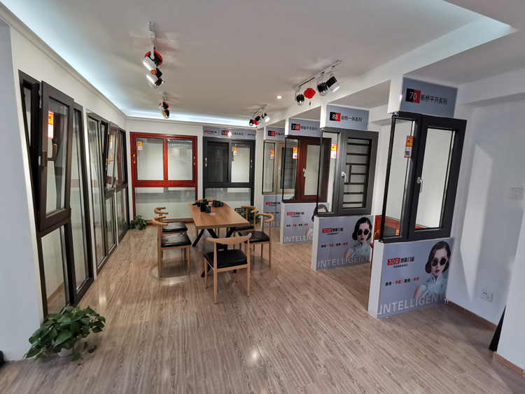 南京十大本土品牌家装公司不用出门就可以在线参观金管家装饰