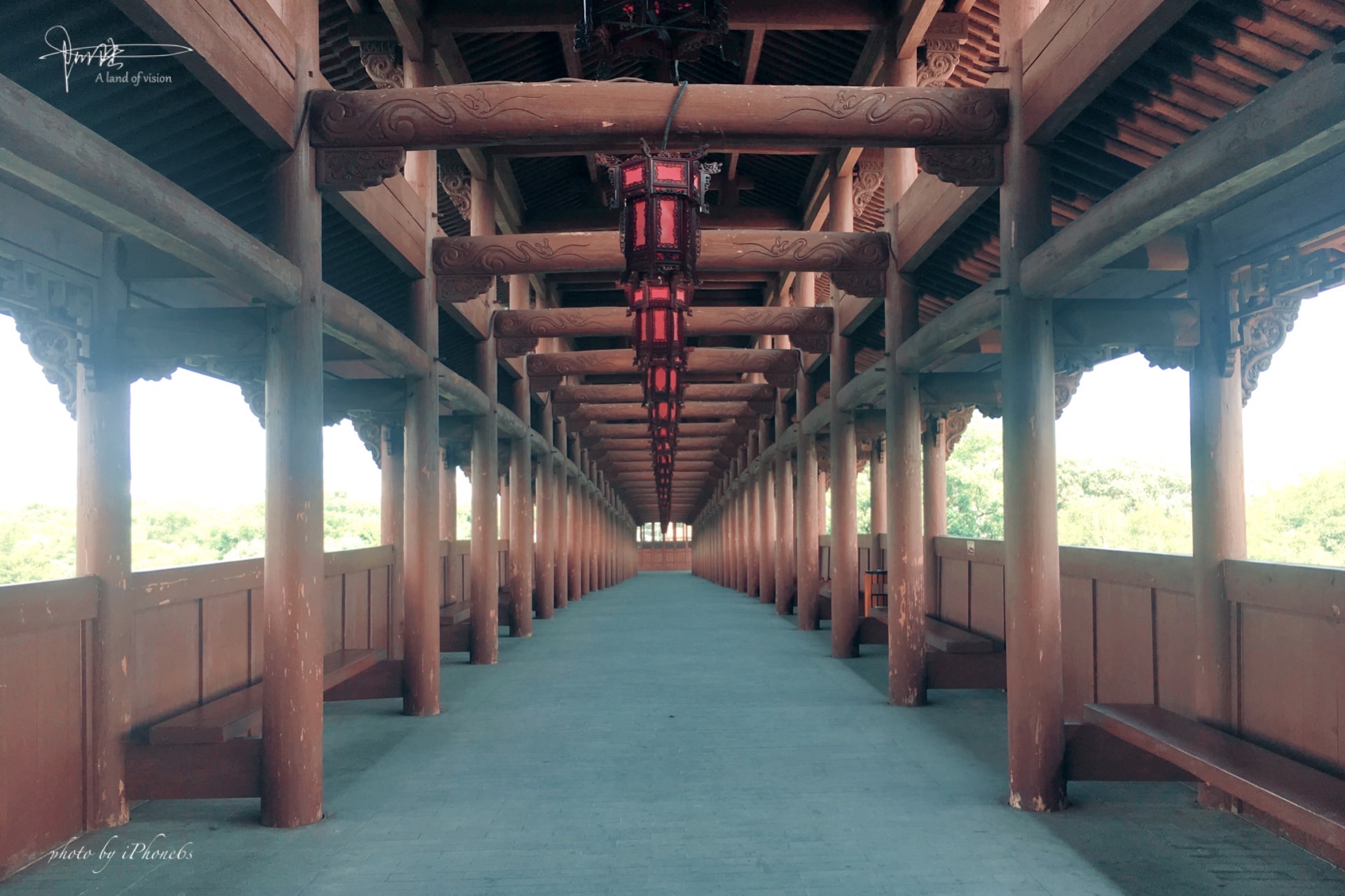 用20张手机照片,全方位展示莲都九龙廊桥的精致