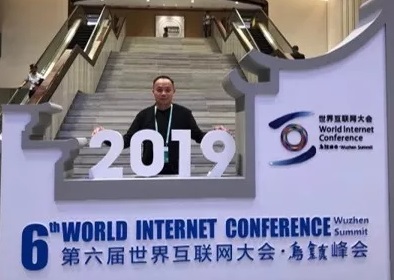 翻了徐淼锋的77条朋友圈原来他是这样的企业家