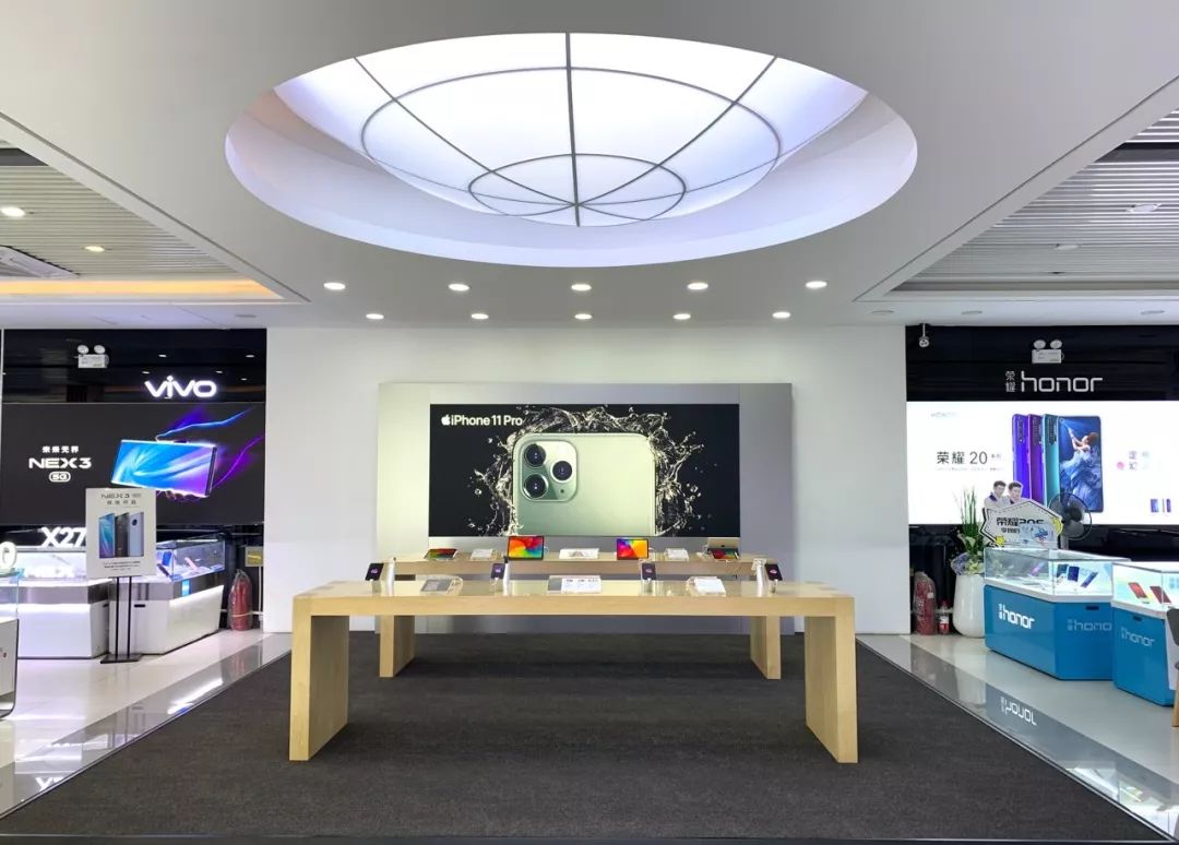 查找您附近的酷爱 apple 授权经销商门店体验 iphone 究竟有什么不同