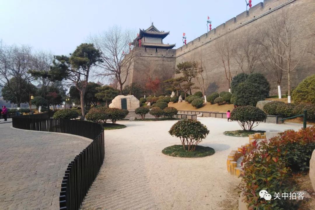 西安城墙脚下:拜谒吉备真备纪念碑园