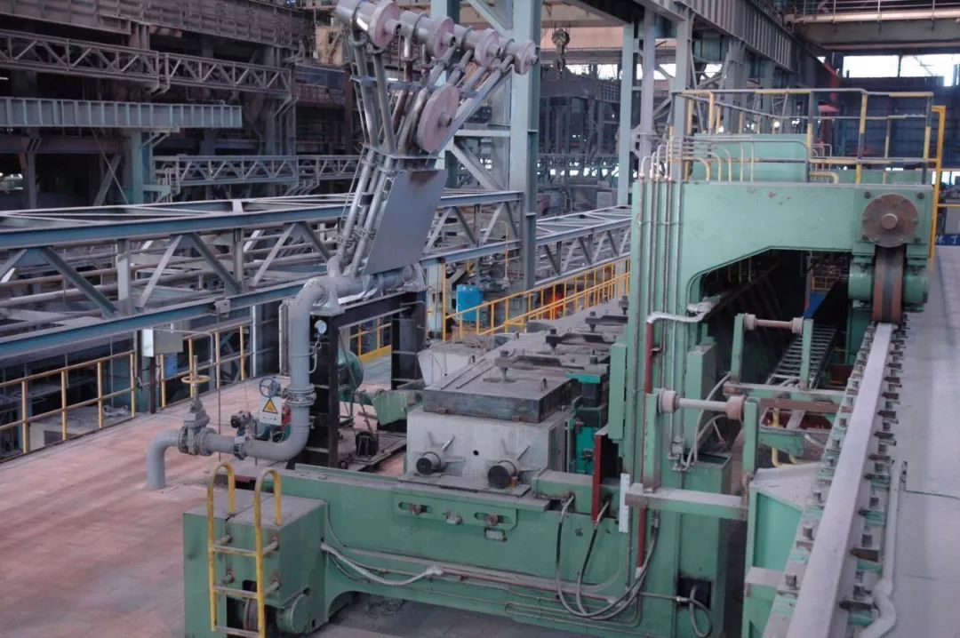 67技术亚新大圆坯连铸机关键工艺设备简介