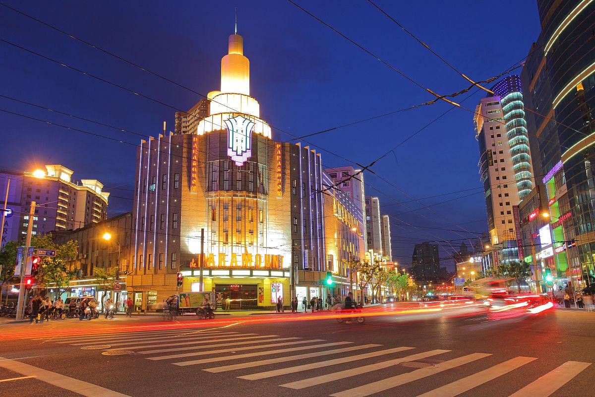 上海韵味十足的景点,不管是哪一个都非常值得一去,这座富可敌国的大