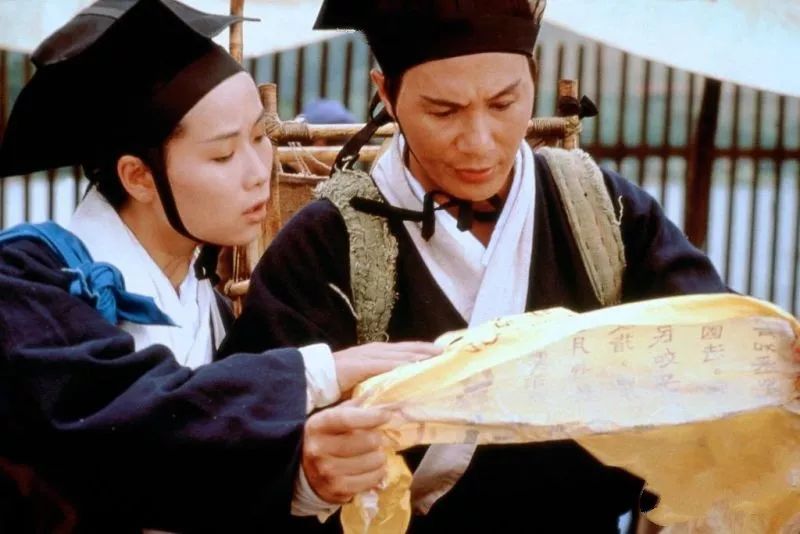 关键时刻我们都挺住,打过鸿沟去,才能把霸王包围在垓下.