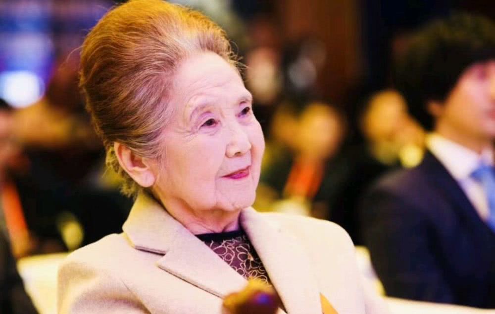 92岁小花奶奶鲁园去世,生前获奖无数,爷爷才离开不到两周
