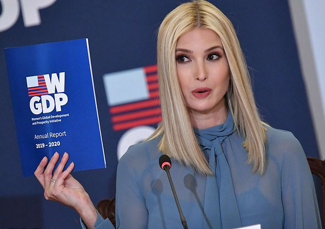 伊万卡难得穿成小仙女,纱裙配暖色红唇摇曳生姿,凹凸感更不真实