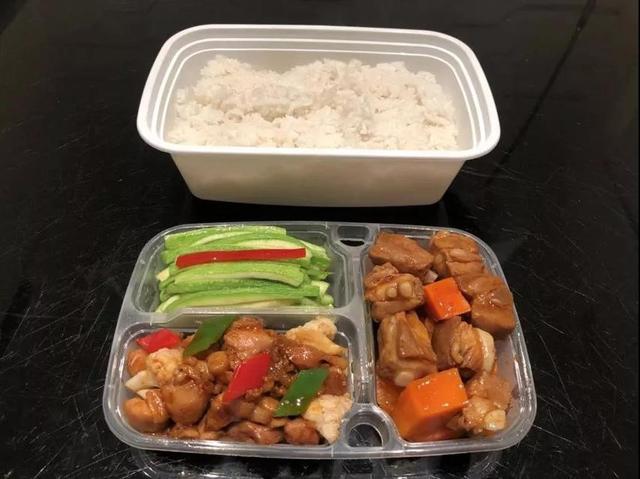 能配送后,武汉市武昌医院提出可否增加配送量,宋红玉再次抽调精兵强将