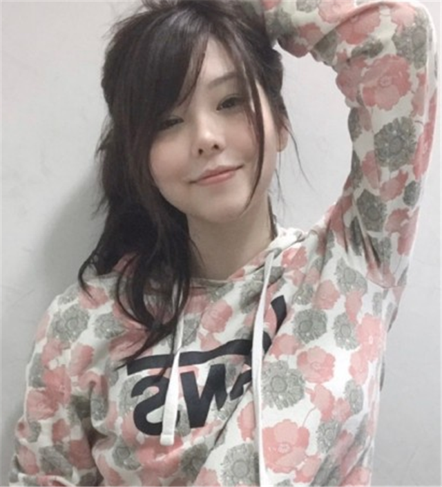 原创mayumi晒出一张晚安图还亲自圈出了焦点难道天赐快要成功了