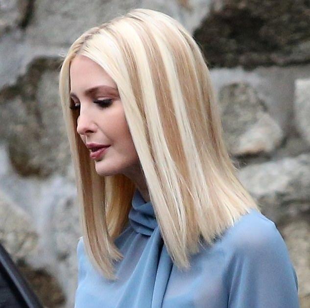 原创伊万卡发型又变了?这身春装美到我!半透明衬衫配百褶裙太仙了