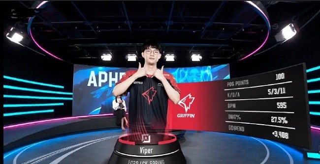 grf两连跪后拿到首胜,剑皇的剑魔"秀晕"了,网友:永远滴饭