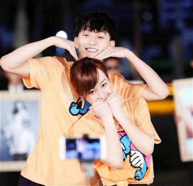 这个所谓的正牌男友居然是婚内出轨,他法律上的妻子是女演员刘雨欣