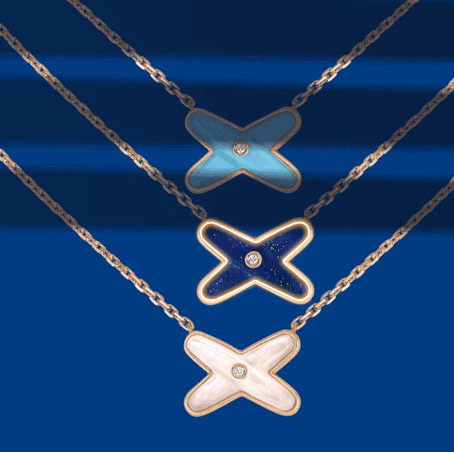 原创2020年这个颜色最流行蓝色珠宝我最推荐这几款显气质又很宁和