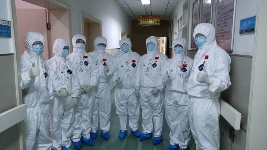 200多名医护包机驰援武汉社会办医院冲上抗疫第一线