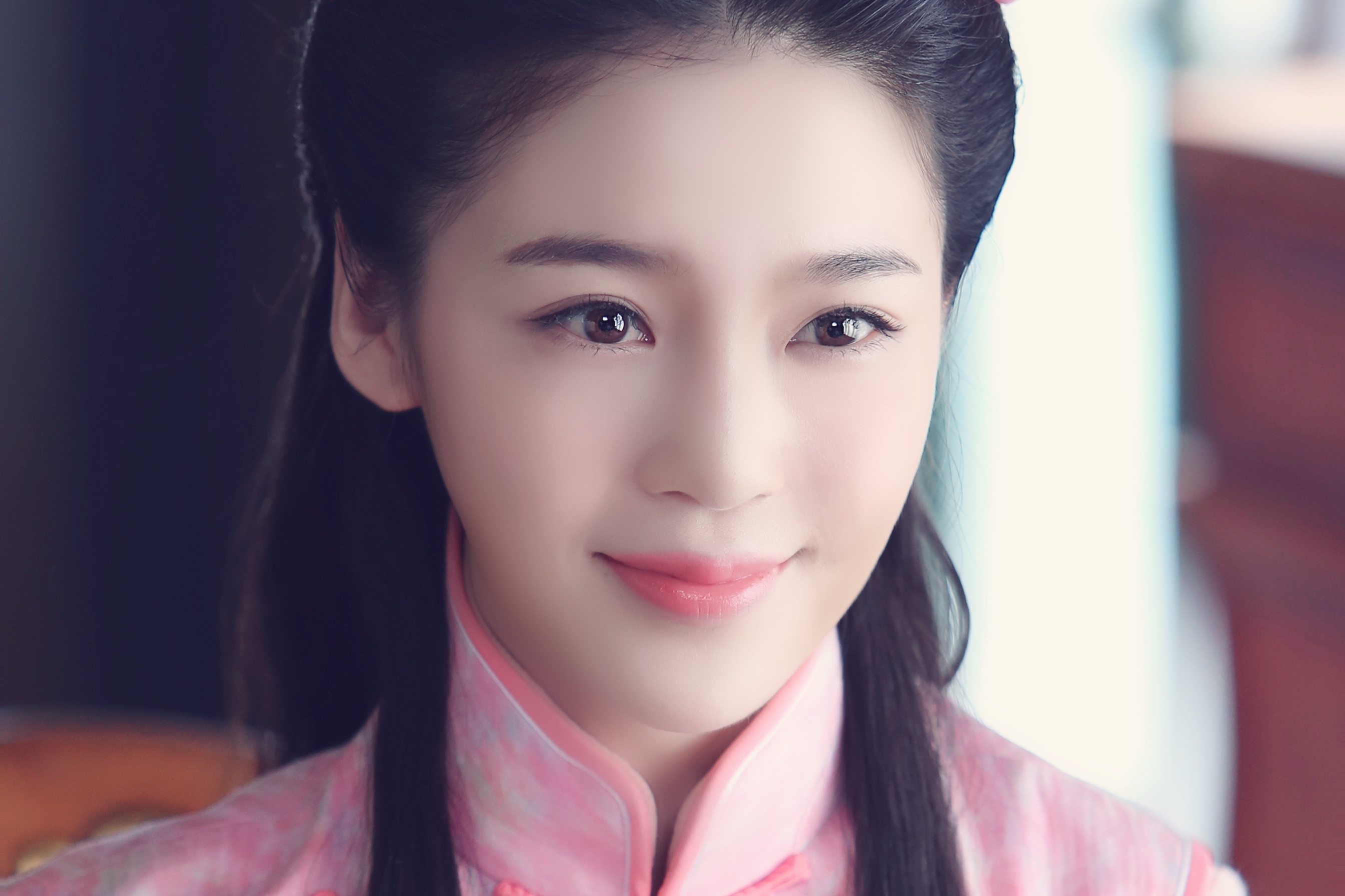 原创 《忍冬》所有人都在等她长大!赵樱子一出场仙气十足,好像小龙女