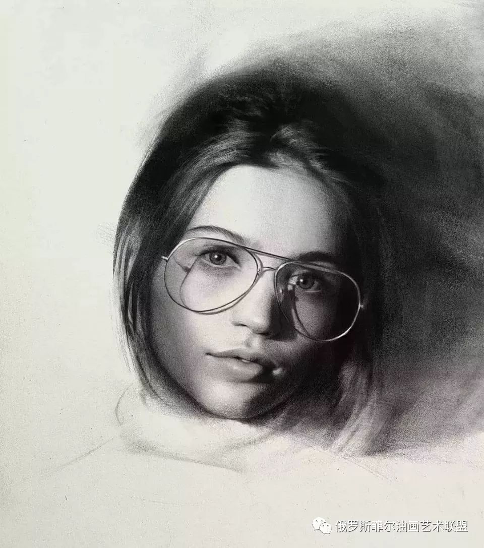 【素描欣赏】素描灰调子,恰到好处的温柔