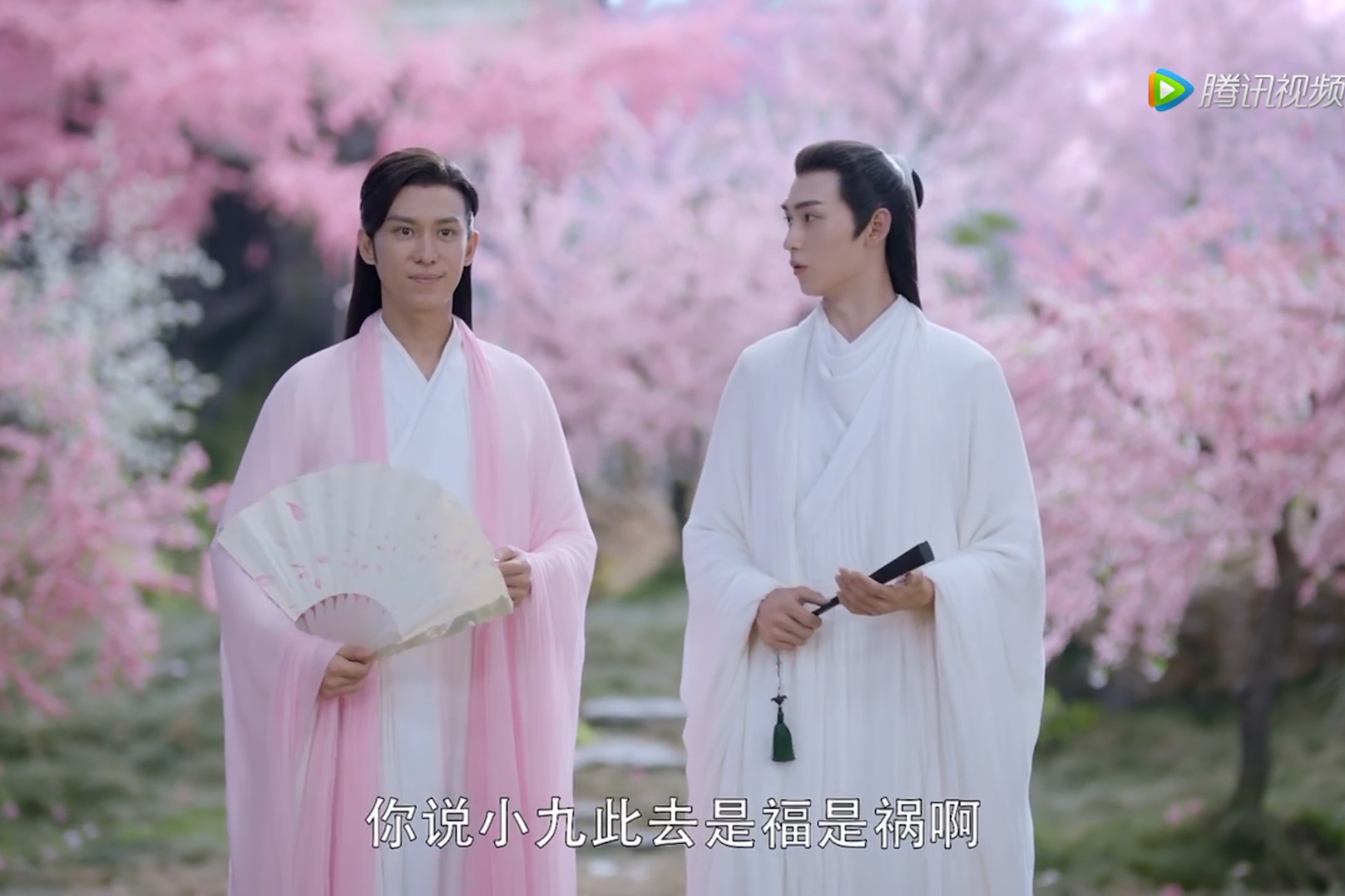 白凤九:折颜上神,给你小叔做的玉簪