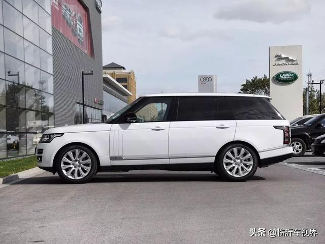 21岁王俊凯开380万豪车现身网友这年头谁进娱乐圈都暴富