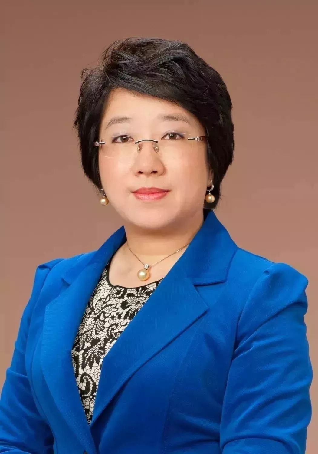 在交大海外学院进修国学,让我在做人做事方面能学道,悟道,用道,在修身