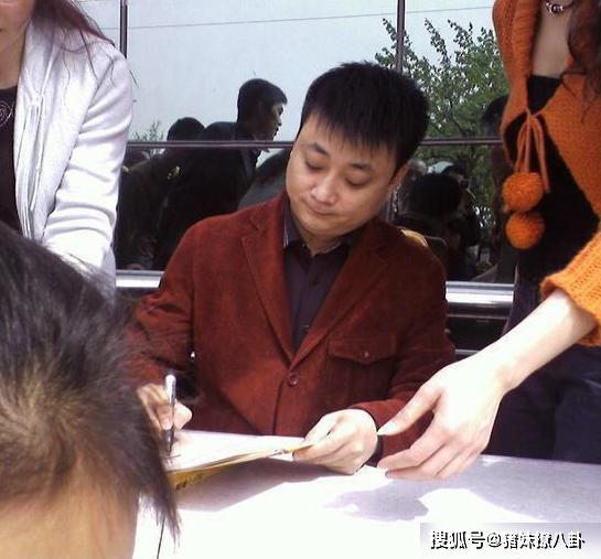 山东卫视一哥小么哥娶北京卫视著名主持今45岁依旧恩爱如初
