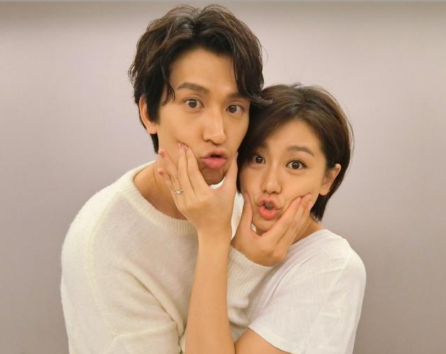 邵翔小蛮情人节前夕宣布结婚互称先生太太曝惊喜求婚过程